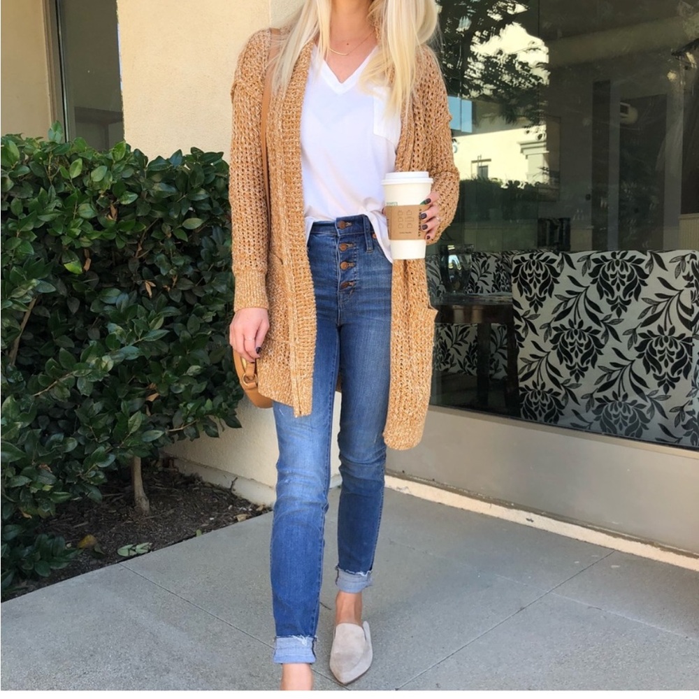 Abercrombie & Fitch Knit Cardigan